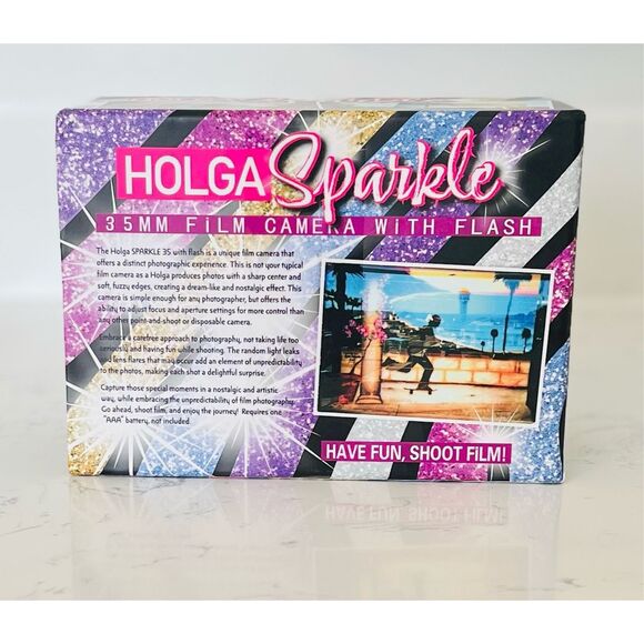 Holga 135FC Hot Pink Sparkle Film Camera 35mm Flash Nostalgic Valentine’s Day - Picture 2 of 3